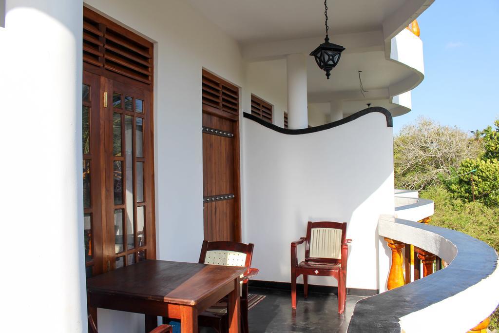 Orchid Rest Hotel Mirissa Exterior foto