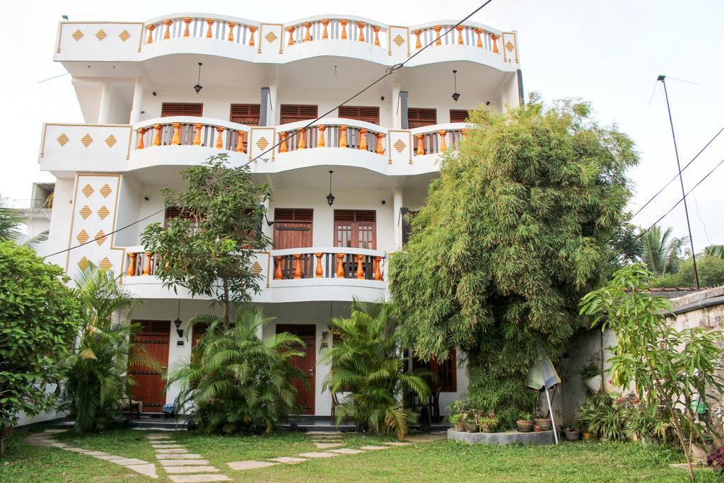 Orchid Rest Hotel Mirissa Exterior foto